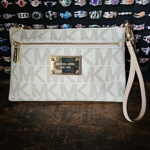 Michael Kors Cream Wristlet Bag